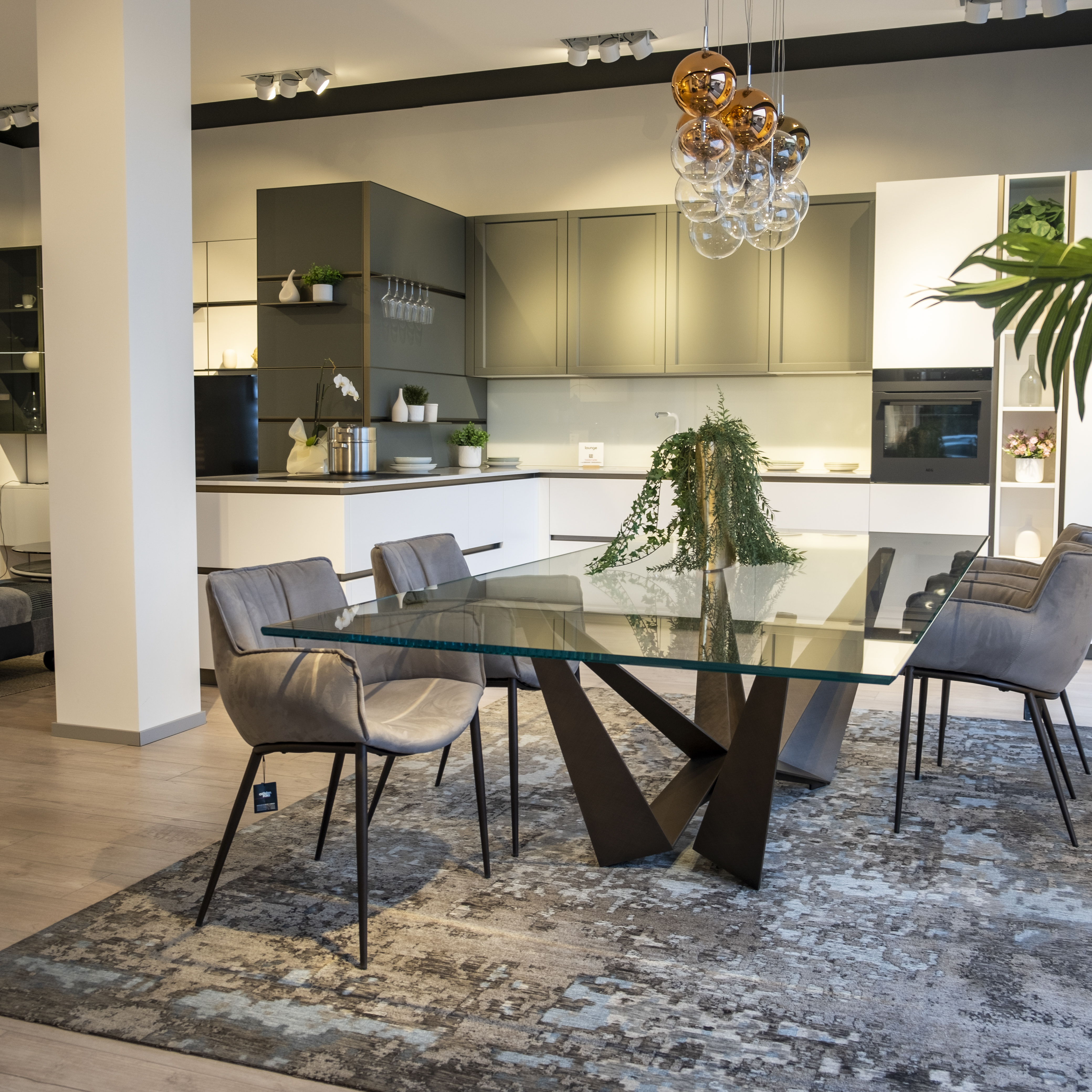 Showroom 2